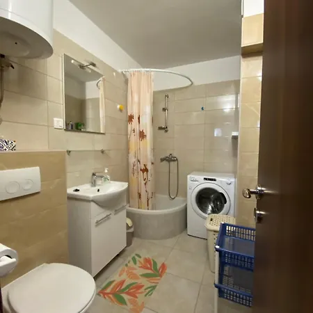 Apartment Toni *