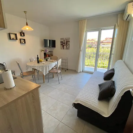 Apartment Toni *
