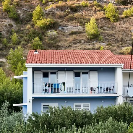 Toni Apartment *